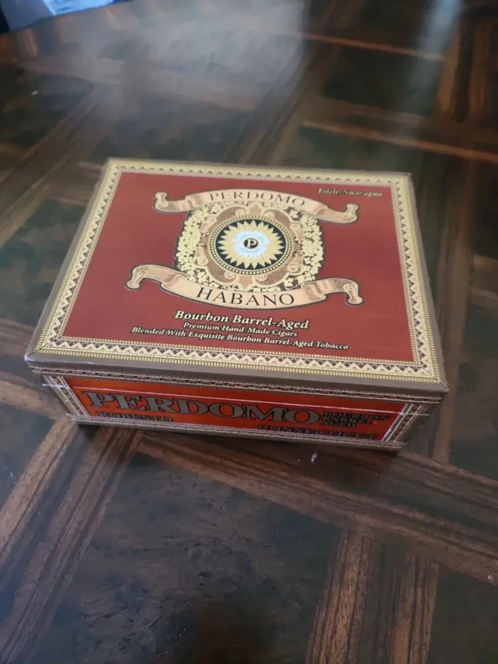 3 Piece Collectible Assorted Empty Wooden Hinged Lid Lock Cigar Storage Boxes